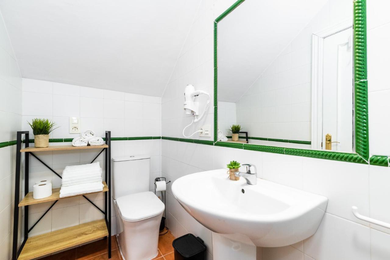 Home4U Casa Del Tesoro I Гранада Экстерьер фото